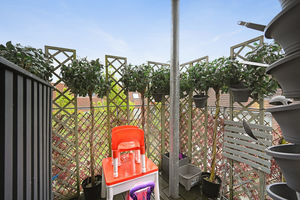 Photo 2- click for photo gallery